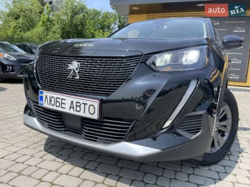 Авто Peugeot E-2008 2022 № 7734567