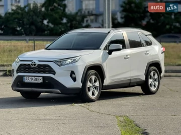 Авто Toyota Rav4 2019 № 7734577