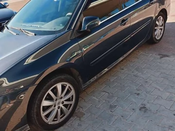 Авто Renault Laguna 2011 № 7734851