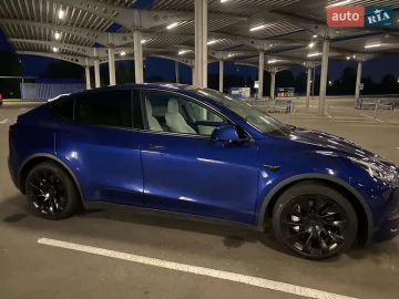 Авто Tesla Model Y 2021 № 7734866