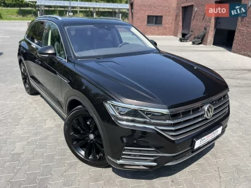 Авто Volkswagen Touareg 2018 № 7734898