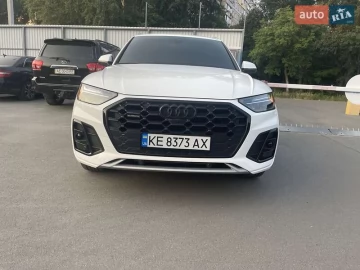 Авто Audi Q5 2022 № 7734900
