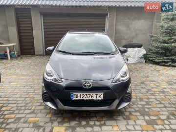 Авто Toyota Prius C 2016 № 7734978