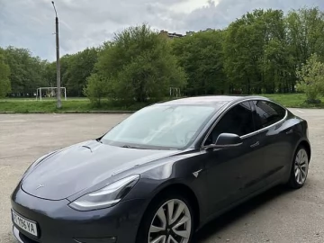 Авто Tesla Model 3 2019 № 7734996