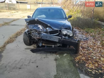 Авто BMW 7 Series 2004 № 7735252