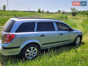 Авто Opel Astra 2004 № 7735273