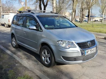 Авто Volkswagen Touran 2007 № 7735312