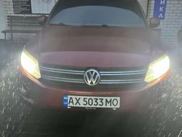 Авто Volkswagen Tiguan 2011 № 7735329