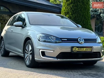 Авто Volkswagen E-Golf 2017 № 7735336