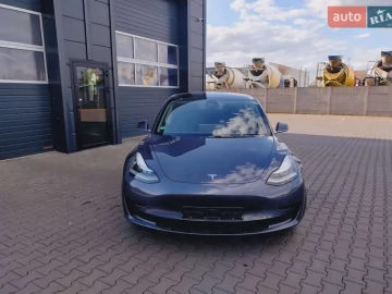 Авто Tesla Model 3 2019 № 7735347