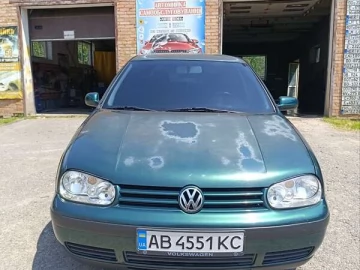 Авто Volkswagen Golf 2000 № 7735450