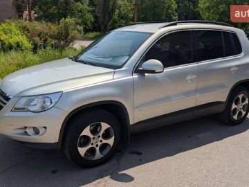 Авто Volkswagen Tiguan 2010 № 7735575