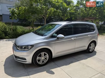 Авто Volkswagen Touran 2019 № 7735594