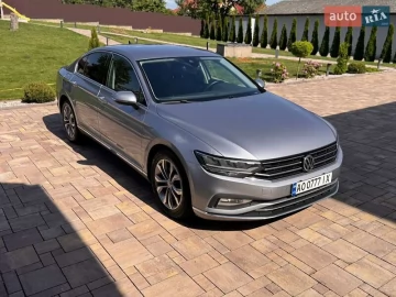 Авто Volkswagen Passat 2020 № 7735607