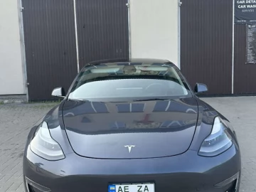 Авто Tesla Model 3 2022 № 7735612