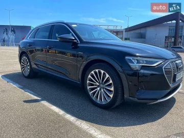 Авто Audi E-Tron 2019 № 7735620