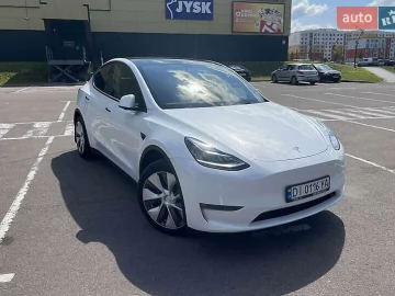 Авто Tesla Model Y 2022 № 7735622