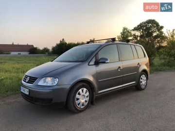 Авто Volkswagen Touran 2003 № 7735735