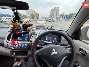 Авто Mitsubishi L 200 2006 № 7735761