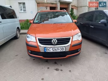 Авто Volkswagen Touran 2007 № 7735775