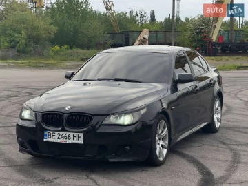 Авто BMW 5 Series 2003 № 7736071