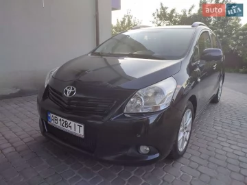 Авто Toyota Verso 2009 № 7736090