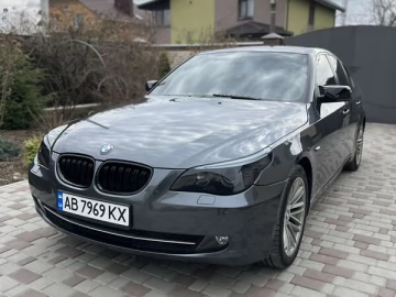 Авто BMW 5 Series 2008 № 7736117
