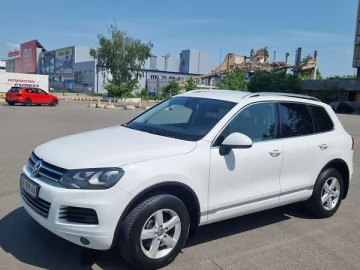 Авто Volkswagen Touareg 2013 № 7736172