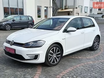 Авто Volkswagen E-Golf 2020 № 7736492