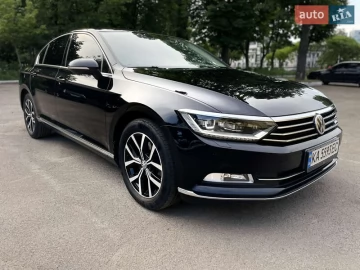 Авто Volkswagen Passat 2018 № 7736503
