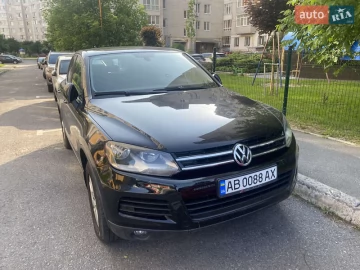 Авто Volkswagen Touareg 2014 № 7736512
