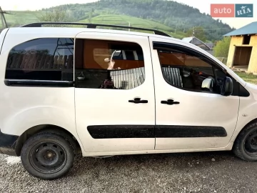 Авто Peugeot Partner 2008 № 7736590