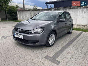 Авто Volkswagen Golf 2010 № 7736801
