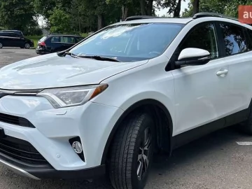 Авто Toyota Rav4 2018 № 7736829