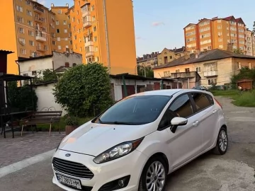 Авто Ford Fiesta 2013 № 7736867