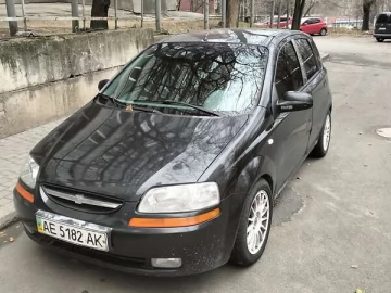Авто Chevrolet Aveo 2005 № 7737089
