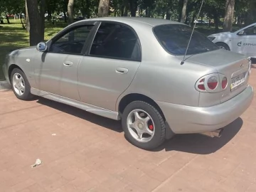Авто Daewoo Lanos 2001 № 7737092