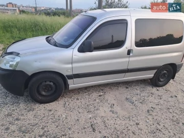 Авто Peugeot Partner 2004 № 7737205