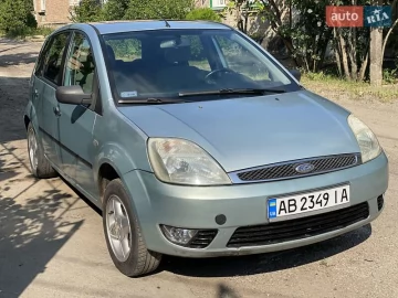 Авто Ford Fiesta 2002 № 7737216