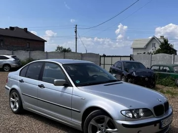Авто BMW 3 Series 2002 № 7737254