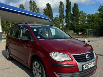 Авто Volkswagen Touran 2010 № 7737399