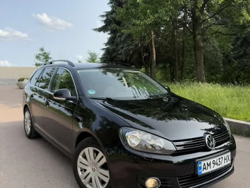 Авто Volkswagen Golf 2010 № 7737406