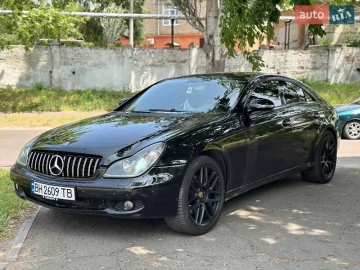 Авто Mercedes Cls-Class 2004 № 7737449