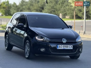 Авто Volkswagen Golf 2010 № 7737491