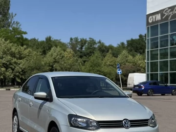 Авто Volkswagen Polo 2013 № 7737542