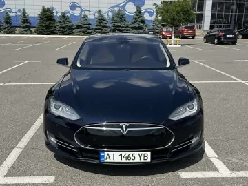 Авто Tesla Model S 2013 № 7737629