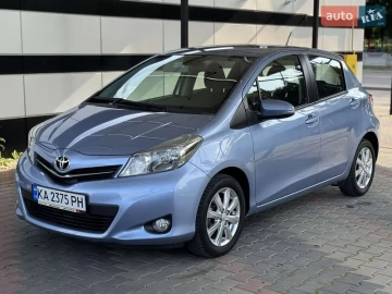 Авто Toyota Yaris 2012 № 7737663