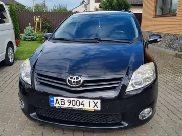 Авто Toyota Auris 2011 № 7737698