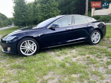 Авто Tesla Model S 2013 № 7737765