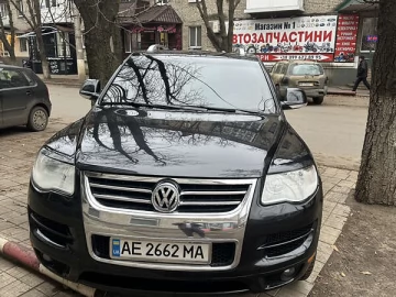 Авто Volkswagen Touareg 2010 № 7737891